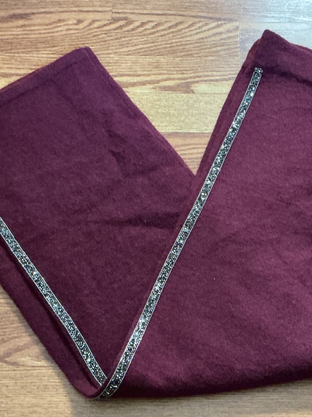 Umgee Burgundy Rhinestone Stripe High Waist Wide Leg Sweater Pants Size M